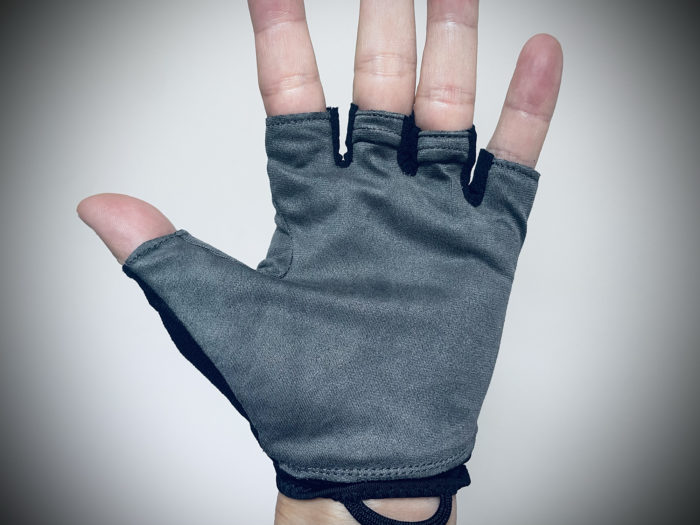 アンウェイステッド>　トレイルランニンググローブ「adapt (アダプト